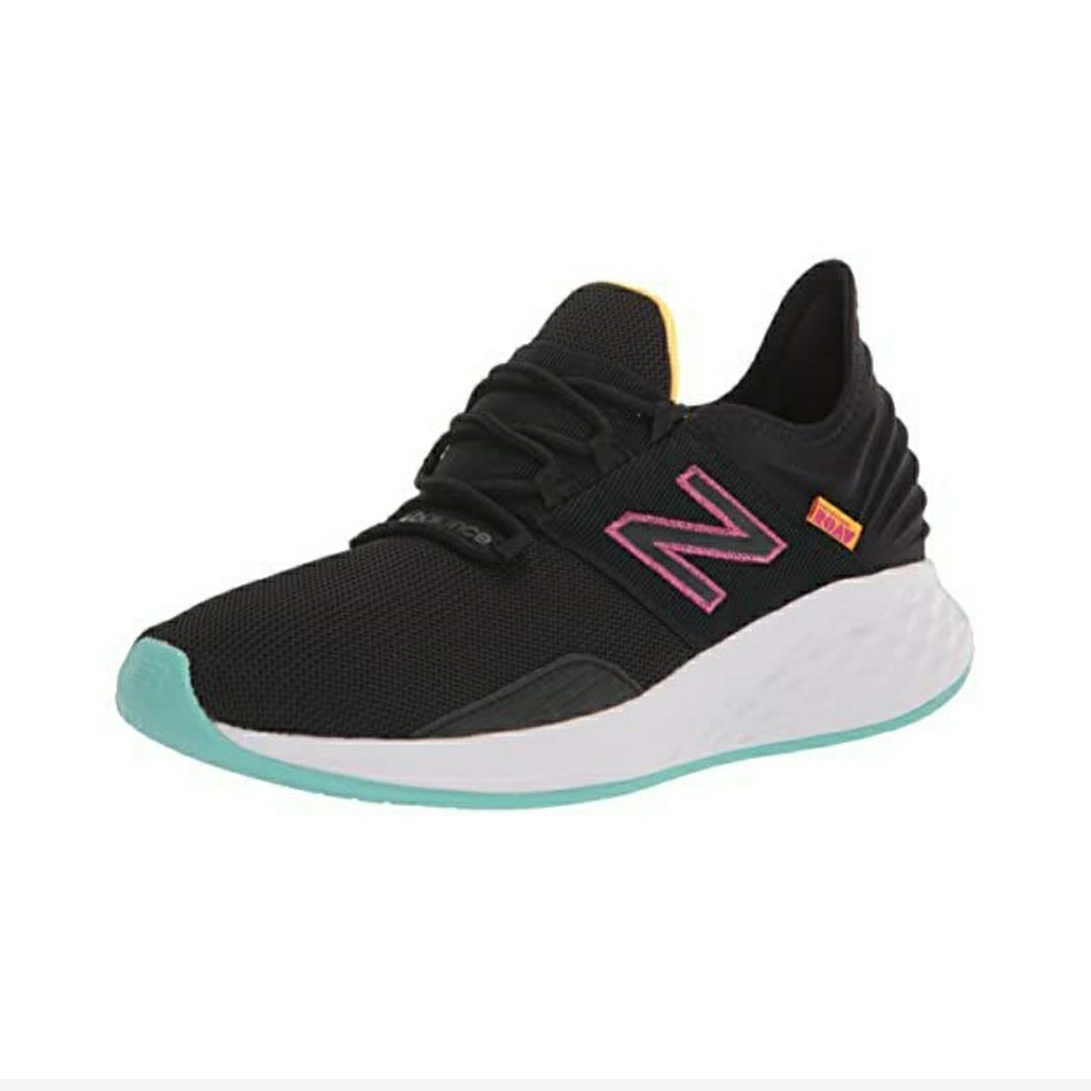 New Balance Women's Fresh Foam Roav V1 Sneaker